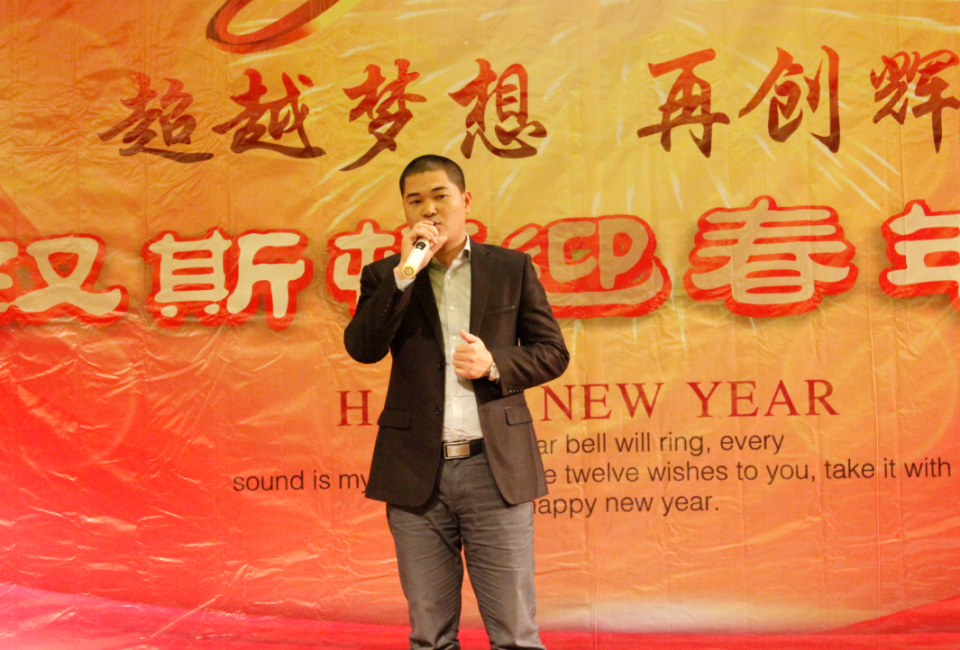 年會上，代理商分享市場經驗